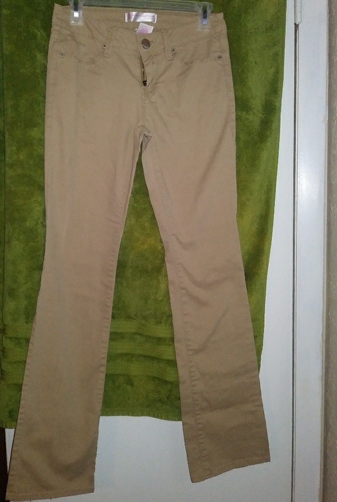 No Boundaries Khaki Pants